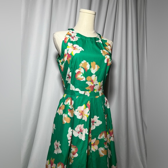 ModCloth Emily & Fin Floral dress | S NWT - Picture 10 of 11